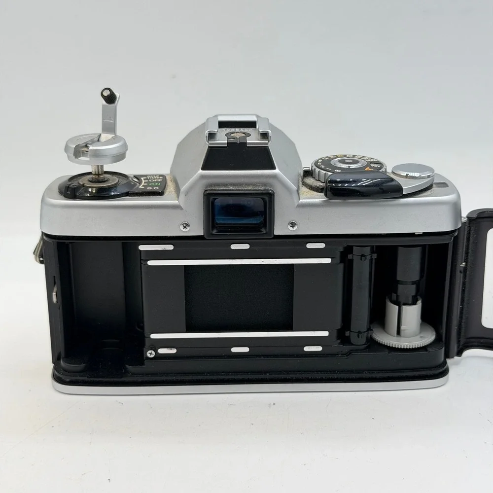 Lot of 3 Minolta XG-7 35mm SLR Film Camera Bodies Black Silver Vintage for Parts